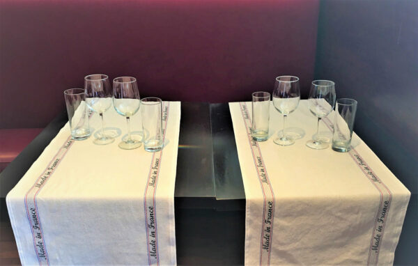 Table Runners - Image 3